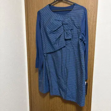 네이비 스트라이프 리본 포함 튜닉