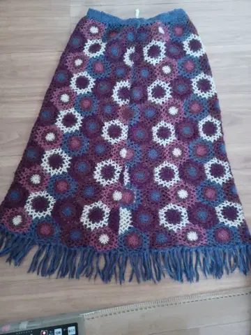 레스트로즈 꽃무늬 손뜨개질 스커트