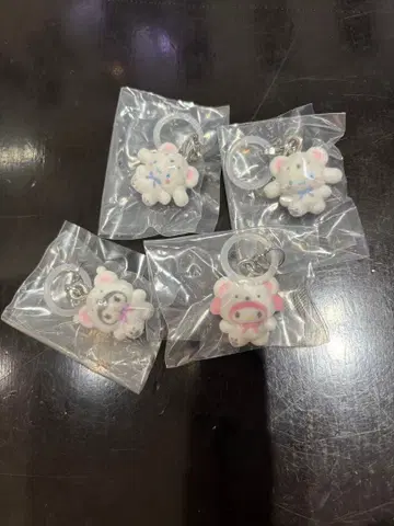 산리오 메지루시 액세서리 복슬복슬 스노우