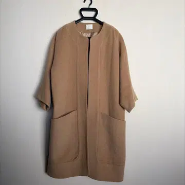 Cara 베이지 오버 사이즈 코트