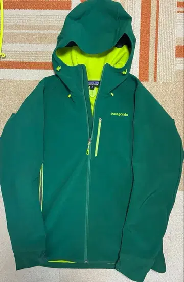 파타고니아 자켓 소프트쉘 애즈 후디