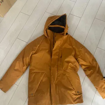 워크맨 FLAME TECH MONSTER PARKA M 사이즈 오렌지