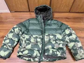 헬리 한센 카모플라쥬 다운 자켓 L 사이즈 새상품급 중고