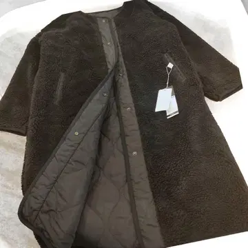 택 포함 새상품 UNITED ARROWS 퀼팅 코트 보아 리버서블