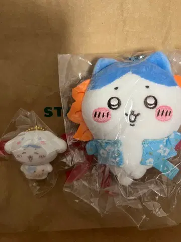 산리오 치이카와 (먼작귀) 시크릿 플로키 마스코트 참 시나몬 하치와레