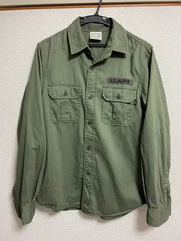 새상품급 알파 인더스트리즈 밀리터리 셔츠 M 사이즈 올리브 그린