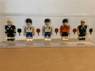 KUBRICK 핑퐁 메디콤토이 큐브릭