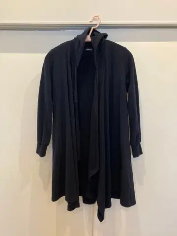 [가격 인하!] ZUCCa 빅 실루엣 롱 후드티