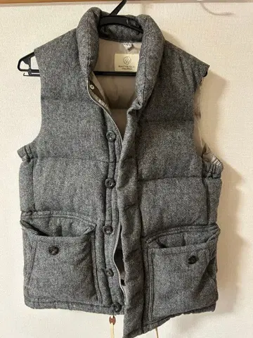 BEAUTY & YOUTH 그레이 다운 베스트