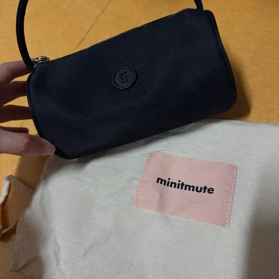バッグ minitmute Shearing Tote Ash Shearing Tote – minitmute.jp