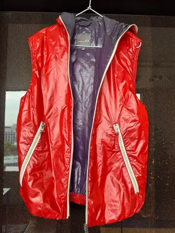 듀베티카 후드 부착 다운 베스트