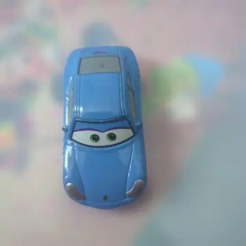 카즈 미니카 샐리