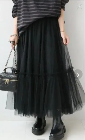 플레어 롱 스커트 블랙 튤 저널 스탠다드 레리움 블랙