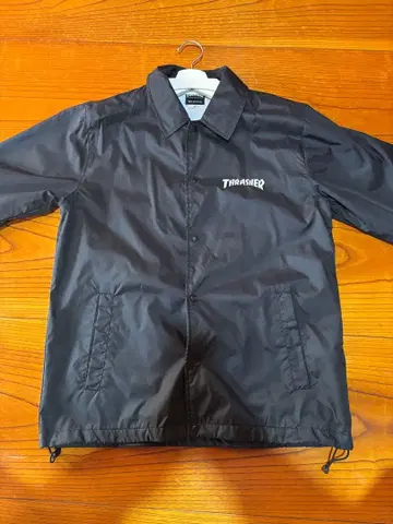 THRASHER 블랙 나일론 자켓