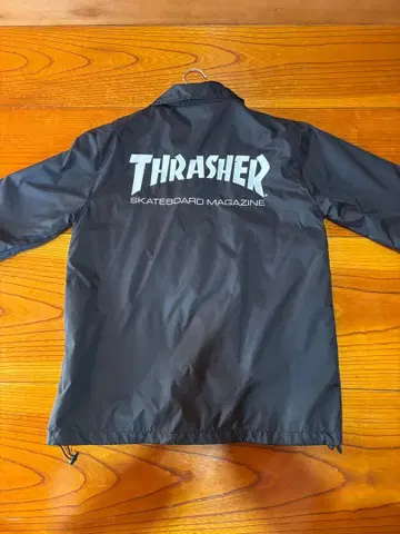THRASHER 블랙 나일론 자켓