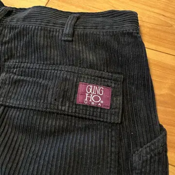 GUNG HO 코듀로이 페인터 팬츠