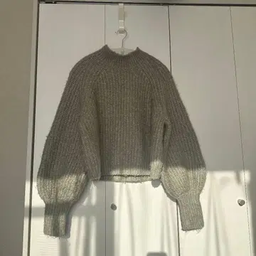 자라 하이넥 볼륨 니트