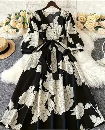 [ 허리 리본 포함 ] 모노톤 플로럴 롱 원피스 7부 소매 꽃무늬