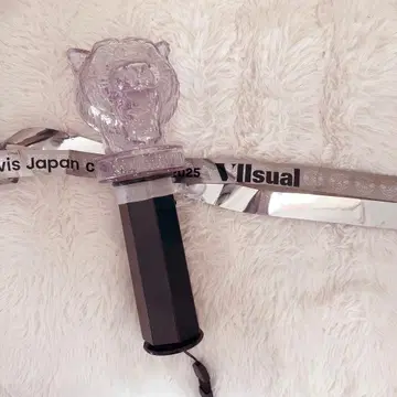 TravisJapan 비주얼 응원봉 ( 은색 테이프 포함 )