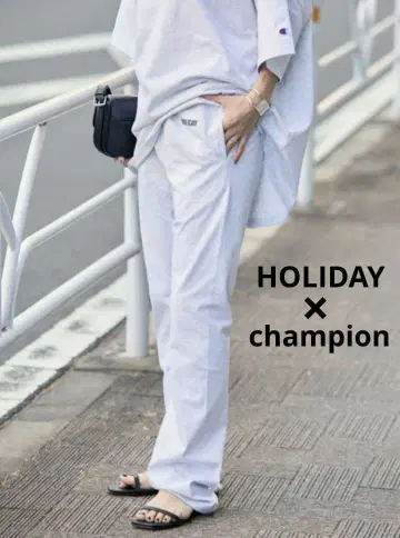 HOLIDAY x 챔피온 x 저널 스탠다드 별주 플레어 팬츠