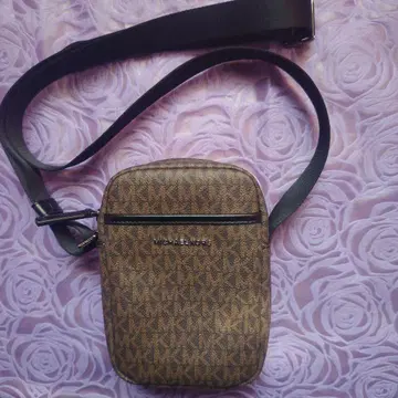 [컨디션 최상] MICHAEL KORS 브라운 숄더백