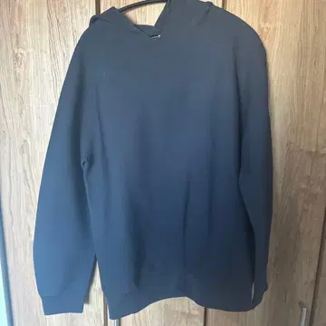 유니클로 워셔블 3D 니트 후드티 로저 페더러 콜라보