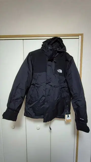 The North Face 블랙 자켓 택 포함 새상품