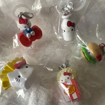 헬로키티 아메리칸 디자인 메지루시 액세서리