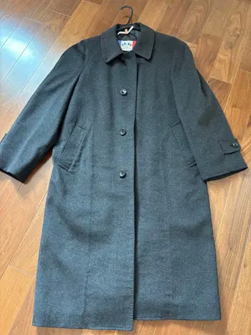 새상품급 100% 캐시미어 블랙 코트