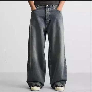 ZARA 슈퍼핏 배기진 EU42