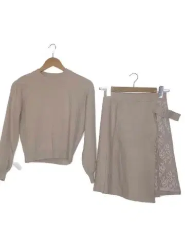 질 바이 질 스튜어트