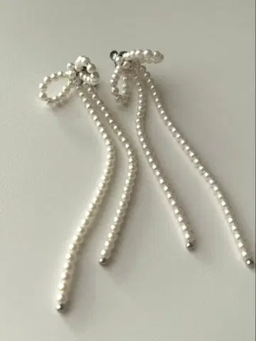 UNITEDARROWS 리본 귀찌