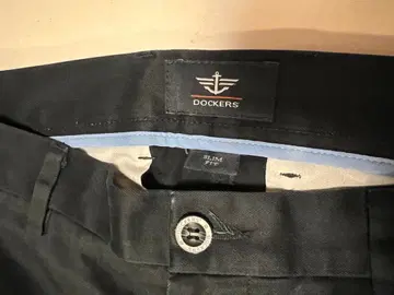 DOCKERS 슬림 핏 블랙 치노 팬츠