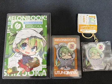 멜론북스 멜론쨩 아크릴 키링 명함 카드 엽서