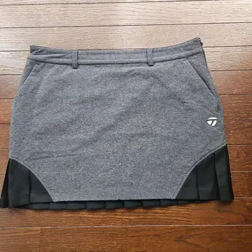 TaylorMade 여성용 골프 스커트