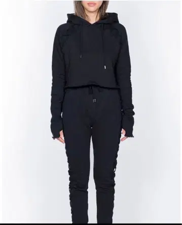 미러나인 coco 블랙 맨투맨 셋업