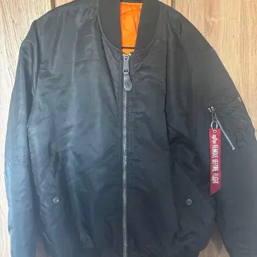 알파인더스트리 MA-1 플라이트 자켓 블랙