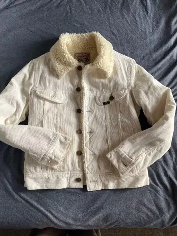 Lee StormRyder 화이트 데님 자켓 보아 안감