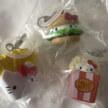 헬로키티 아메리칸 디자인 메지루시 액세서리