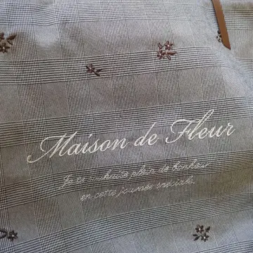 Maison de Fleur 체크 무늬 토트백