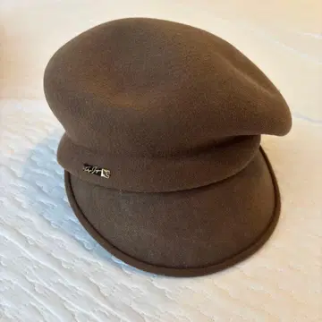 CA4LA 카시라 MAY 비대칭 울 헌팅 캡