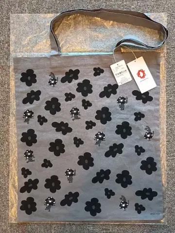 어반 리서치 x 미야쿠미야쿠 토트백