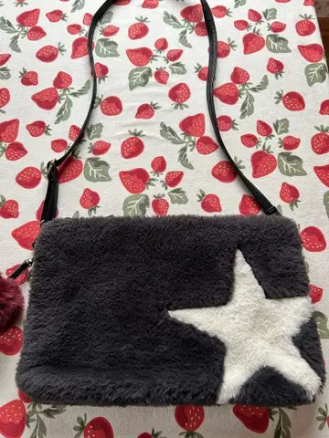 퍼 소재 별 패턴 숄더백