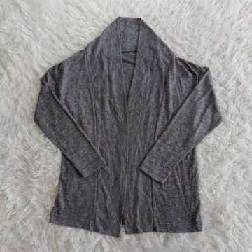 선착순 조르주 레쉬 긴팔 가디건 M 사이즈 그레이