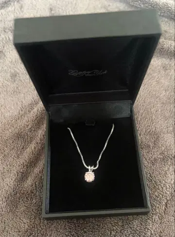 기프트 from 뉴욕 Gift from New York 목걸이