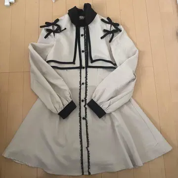 ROJITA 리본 포함 A라인 원피스