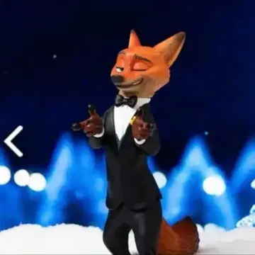 라스트 원 닉 턱시도닉 피규어