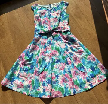 TOCCA 슬리브리스 원피스