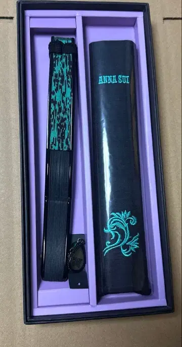 안나수이 ANNA SUI 부채