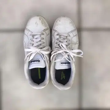 Reebok 화이트 스니커즈 키즈 23.5cm